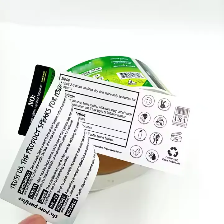 Label multi-lapisan dipasang ing pasar.