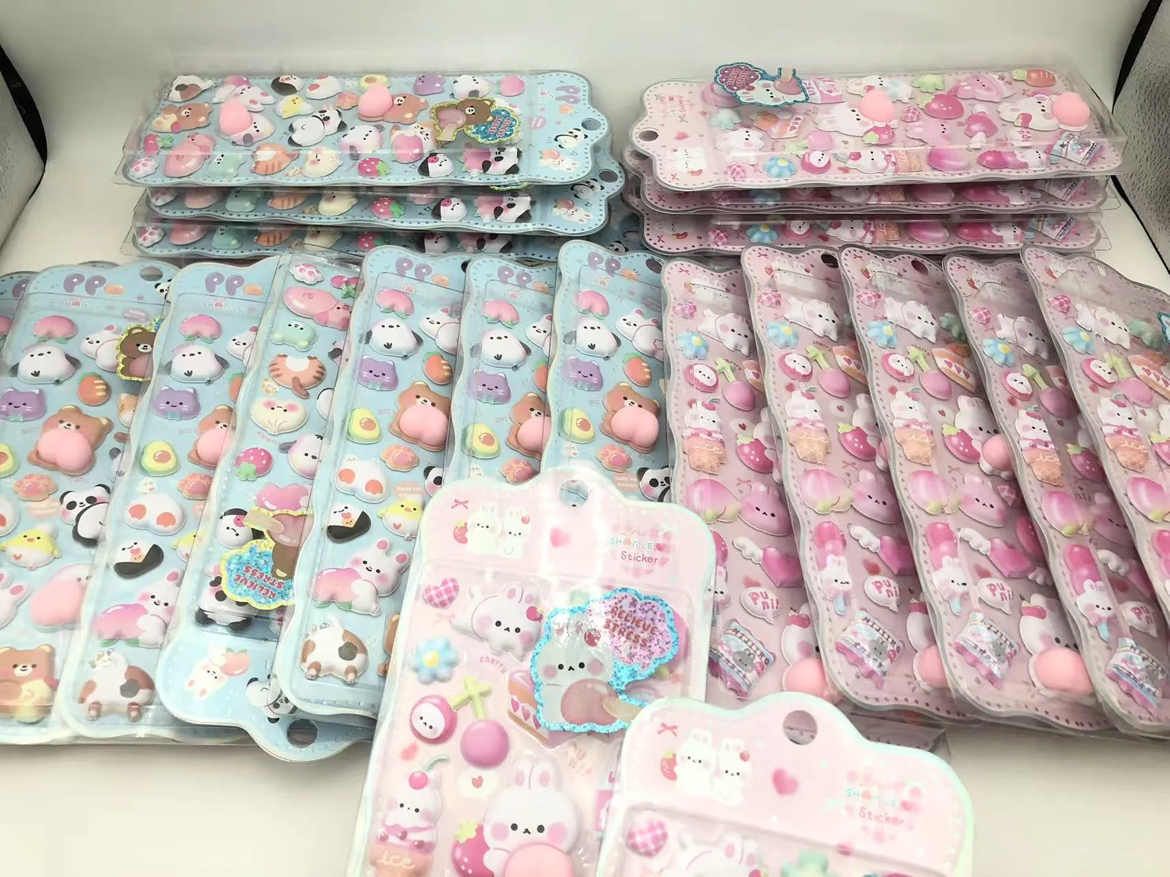 Warta stiker relief stres sing apik saka Jojo Pack Dina!