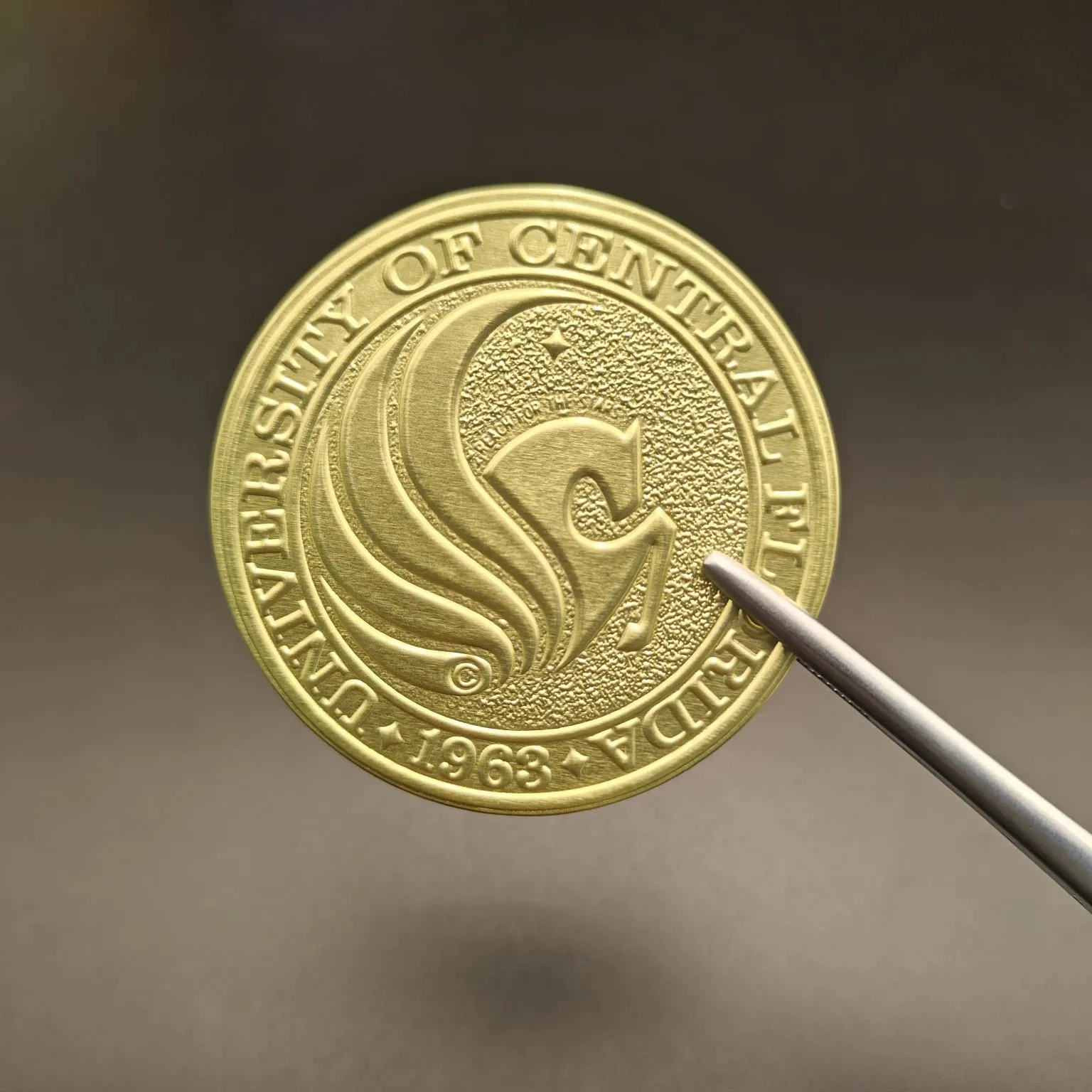 Kepiye Label Anggur Bisa Nggawe Botol Sampeyan Ora Bisa Digatekake?