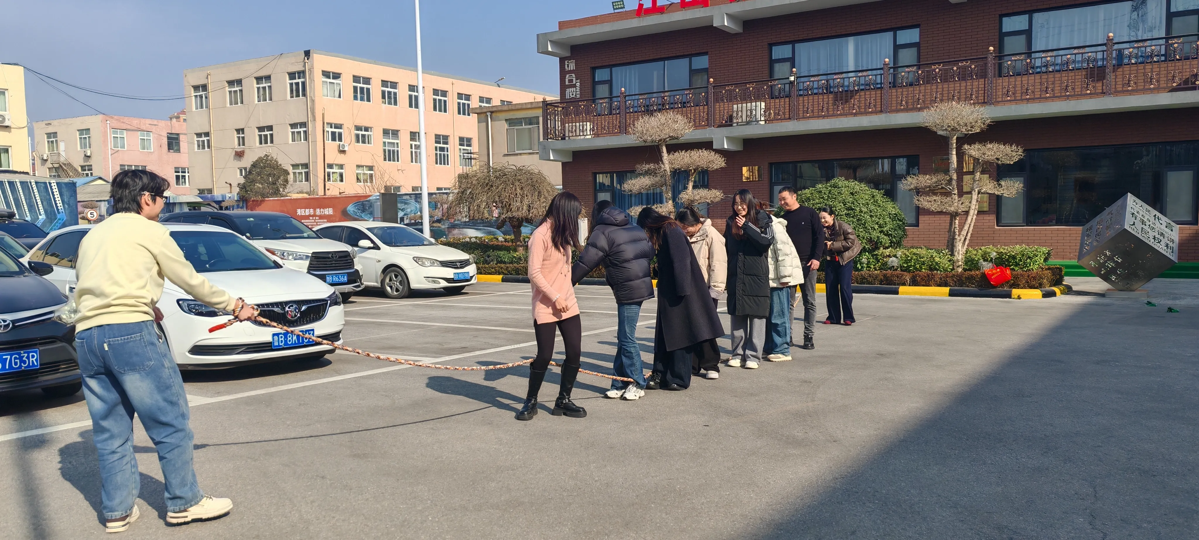 Semangat Team Soars ing JOJO Pack