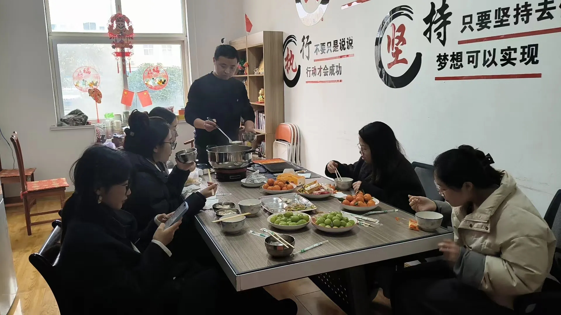 JOJO Pack ngrayakake Festival Lentera karo Tangyuan