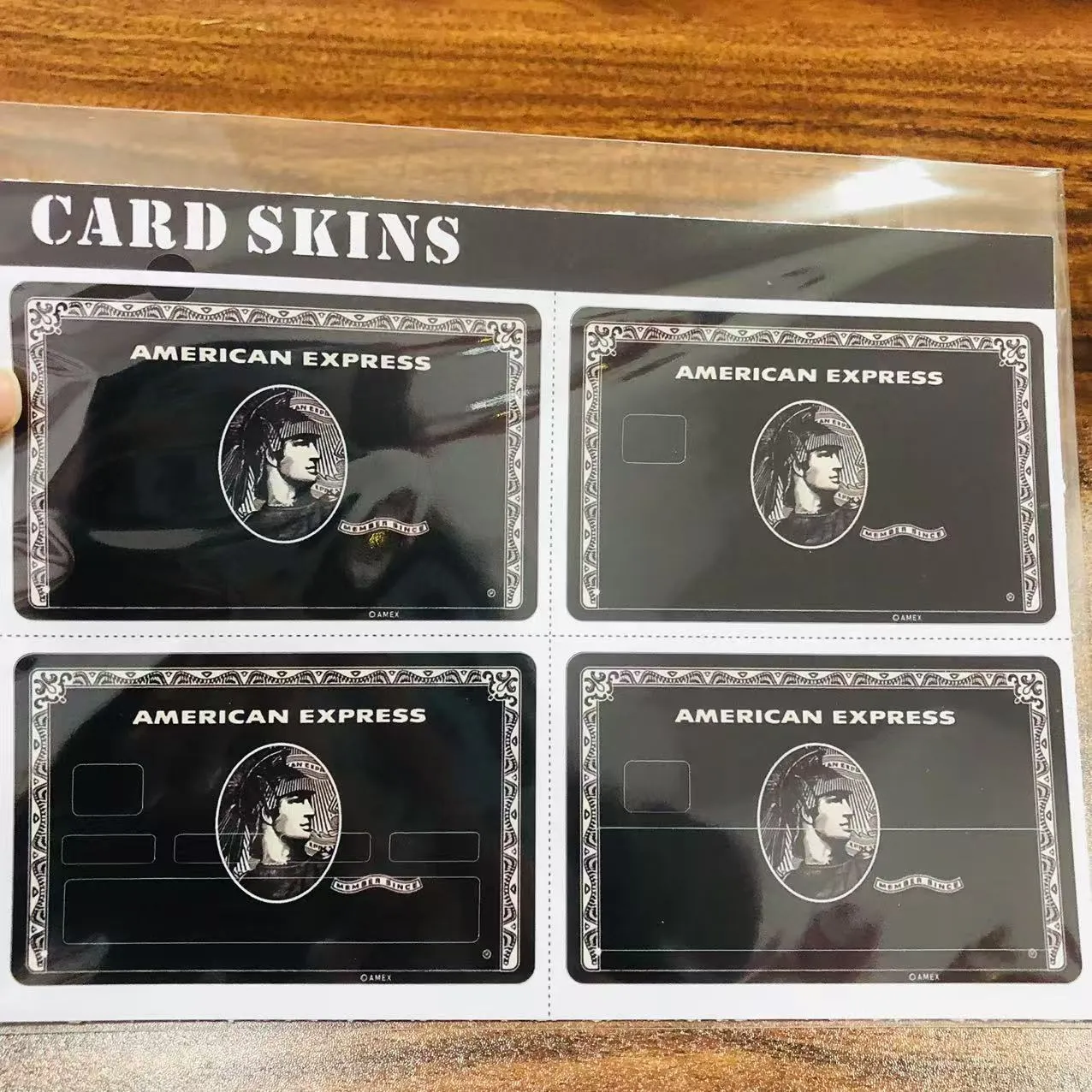 Ing kene sampeyan bisa nemokake stiker kertu kredit sing dikarepake